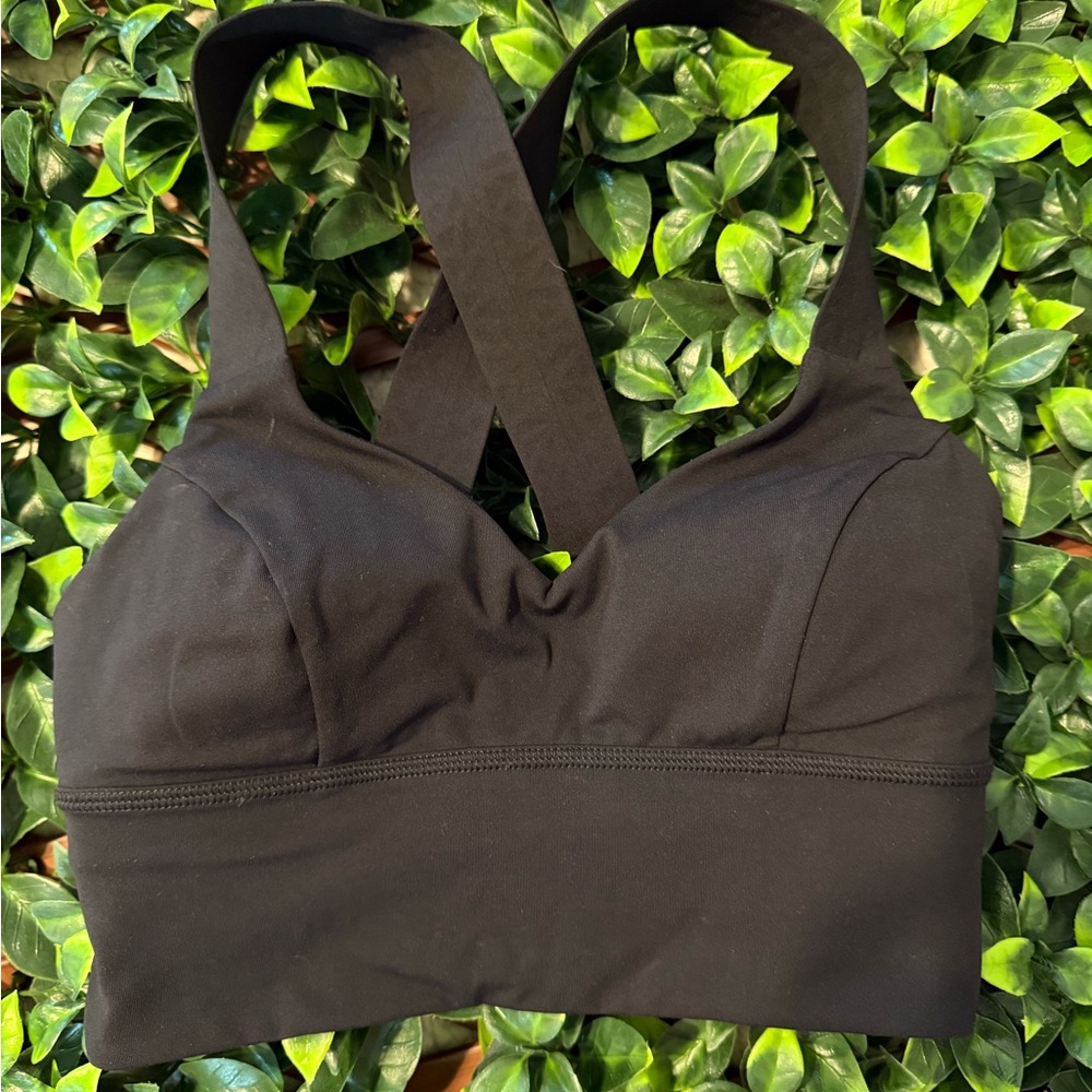 Lululemon sports Black Women's bra like 🆕